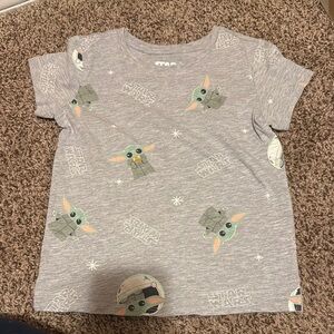 Star Wars Gray T-Shirt with Baby Yoda Print